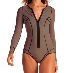 Vitamin A Natasha Maillot Reversible Swimsuit